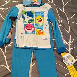 2 Baby Shark Pajamas - unisex